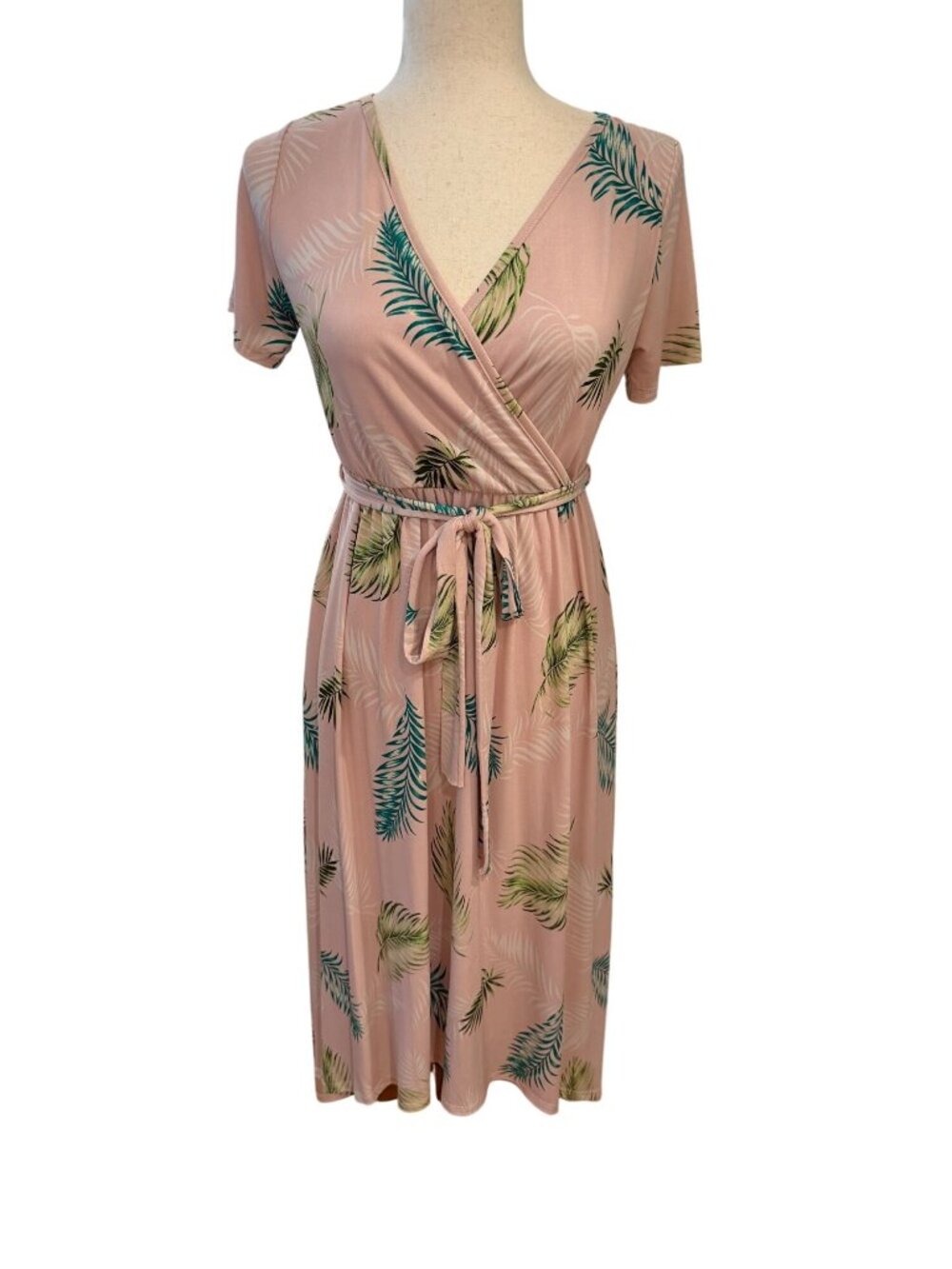 PinkBlush Maternity‎ Pink Tropical Wrap Dress Size Small Palm Print Tie Waist